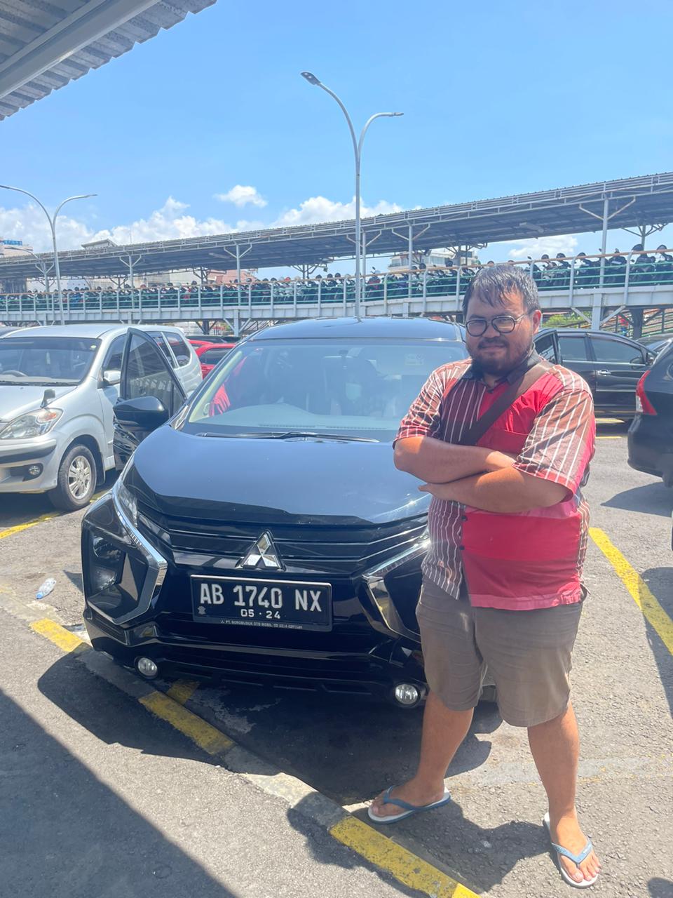 sewa mobil lepas kunci mitsubishi expander jogja